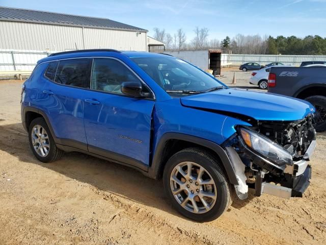 2023 Jeep Compass Latitude LUX