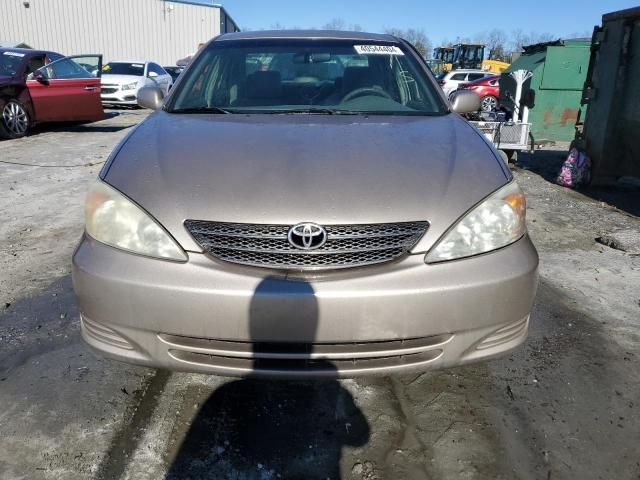 2004 Toyota Camry LE