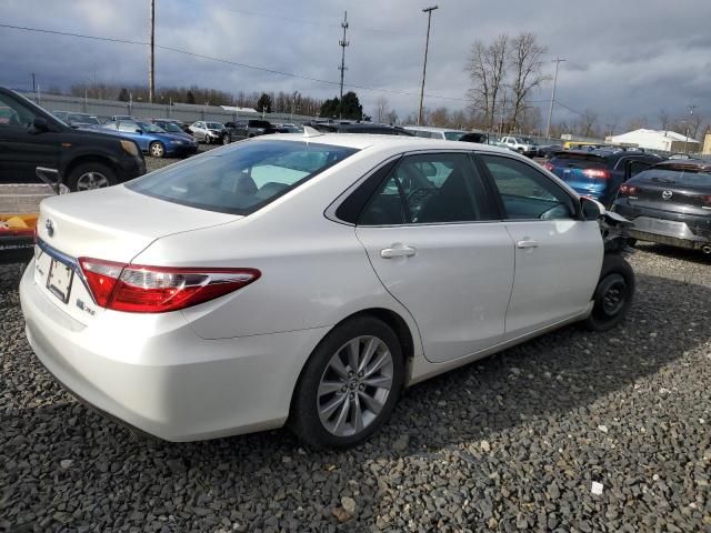 2015 Toyota Camry Hybrid