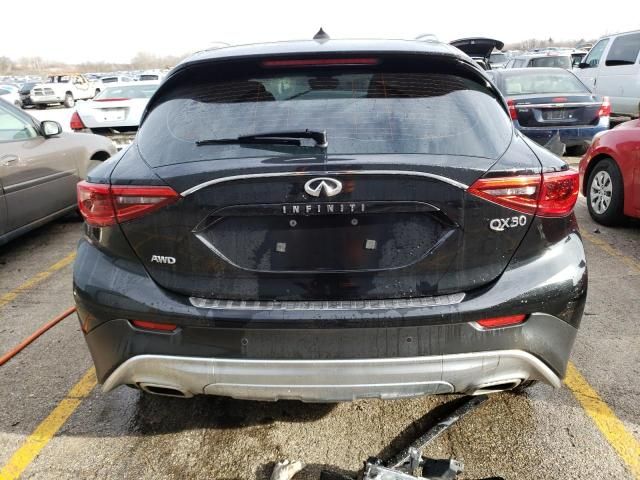 2017 Infiniti QX30 Base