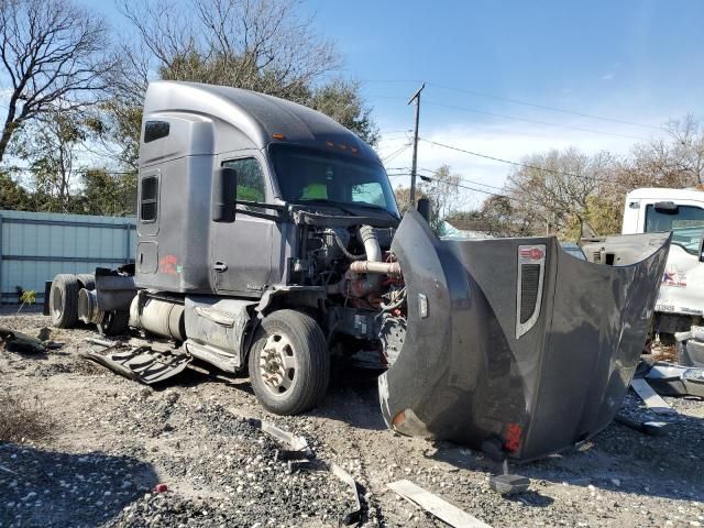 2018 Kenworth Construction T680