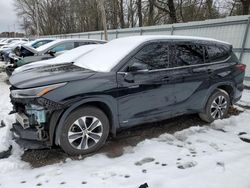 Salvage cars for sale from Copart North Billerica, MA: 2021 Toyota Highlander Hybrid XLE