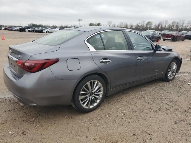 2021 Infiniti Q50 Luxe