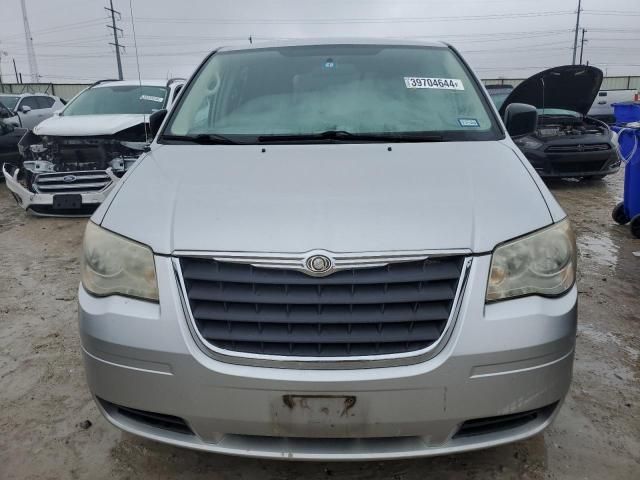 2008 Chrysler Town & Country LX