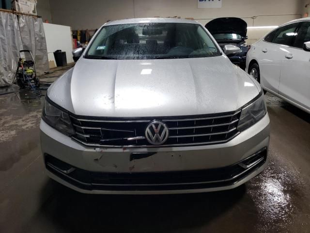 2016 Volkswagen Passat S