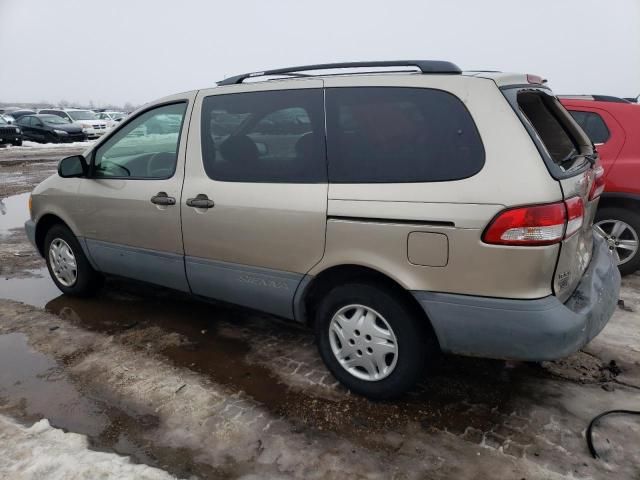 2001 Toyota Sienna LE