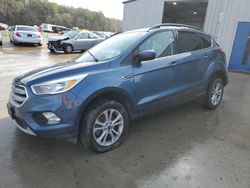 Salvage cars for sale from Copart Florence, MS: 2018 Ford Escape SE