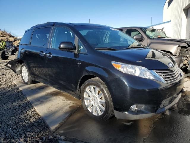 2017 Toyota Sienna XLE