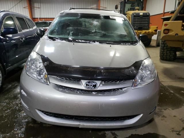 2006 Toyota Sienna CE