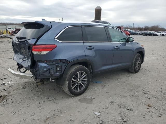 2019 Toyota Highlander SE