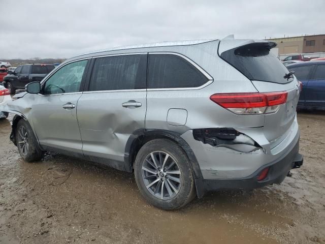 2019 Toyota Highlander SE