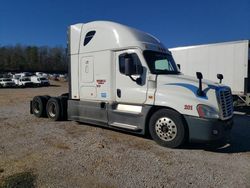 Salvage cars for sale from Copart Hueytown, AL: 2016 Freightliner Cascadia 125