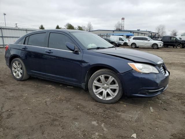 2013 Chrysler 200 Touring