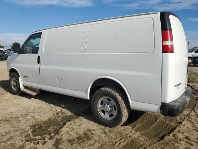 2003 Chevrolet Express G2500