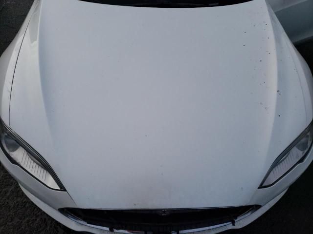 2015 Tesla Model S