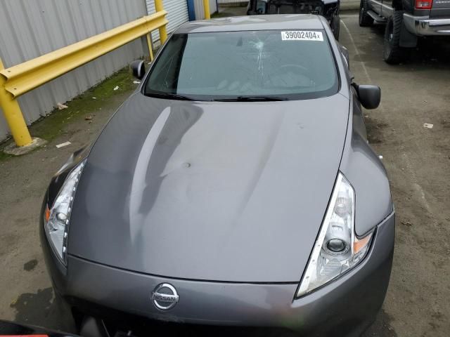 2011 Nissan 370Z Base