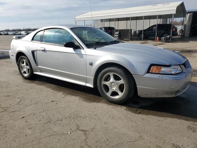 2004 Ford Mustang