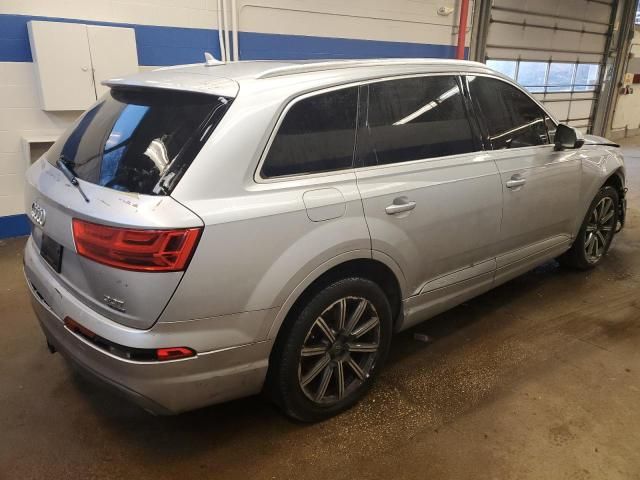 2017 Audi Q7 Premium Plus