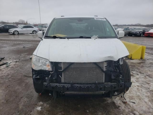 2019 Dodge Grand Caravan Crew