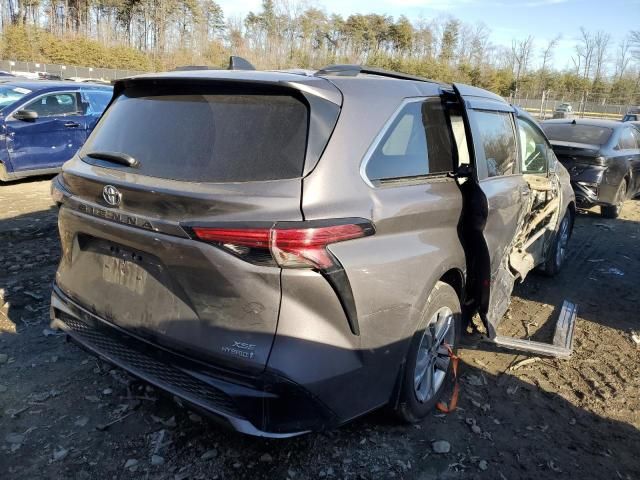 2021 Toyota Sienna XSE