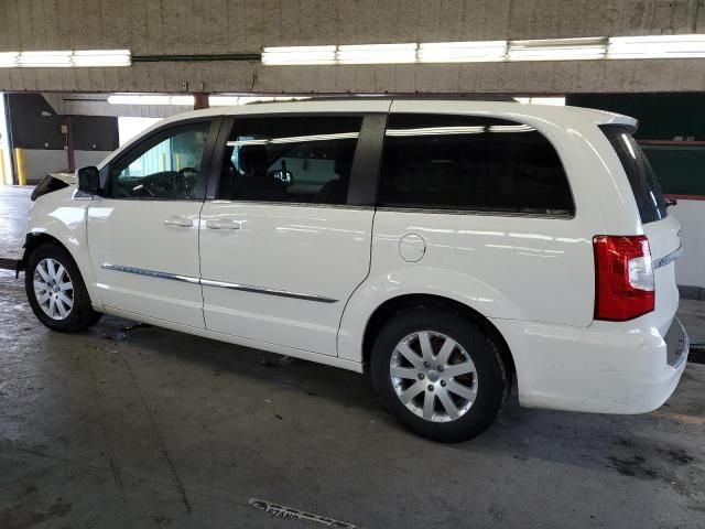 2013 Chrysler Town & Country Touring