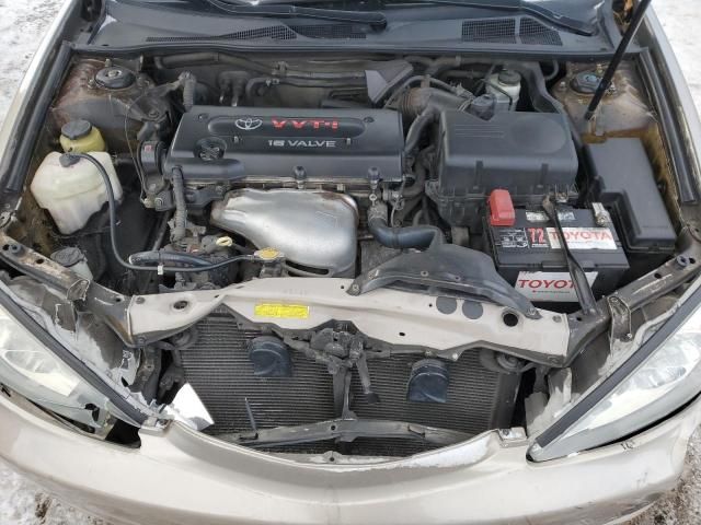 2004 Toyota Camry LE