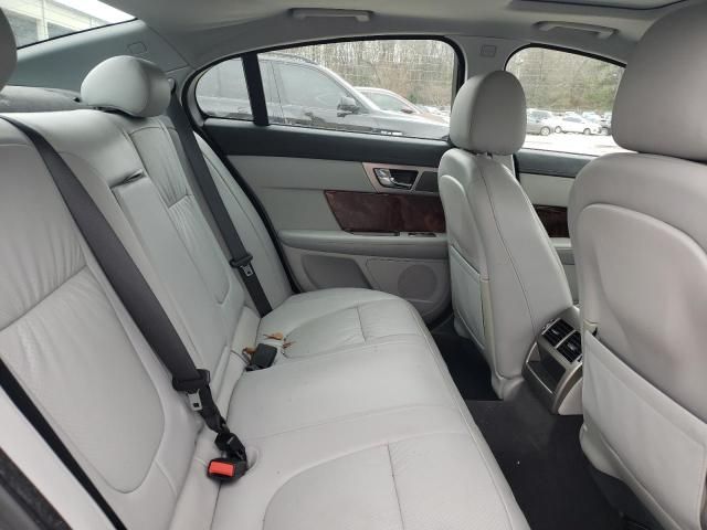 2009 Jaguar XF Premium Luxury