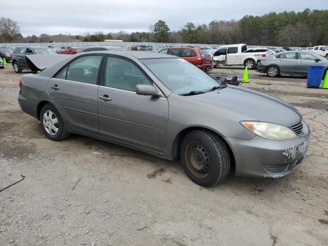 2005 Toyota Camry LE