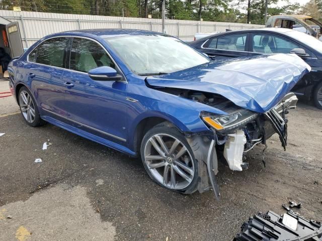 2017 Volkswagen Passat R-Line