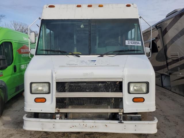 1998 Freightliner Chassis M