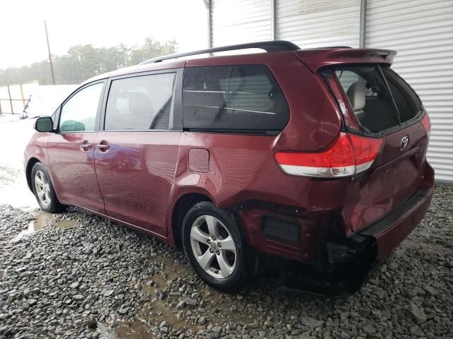 2011 Toyota Sienna LE