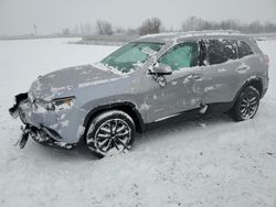 Salvage vehicles for parts for sale at auction: 2019 Jeep Cherokee Latitude Plus