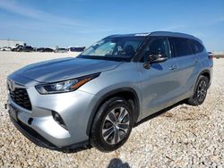 Salvage cars for sale at New Braunfels, TX auction: 2020 Toyota Highlander XLE