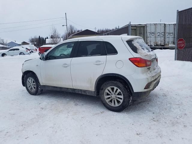 2019 Mitsubishi RVR SE