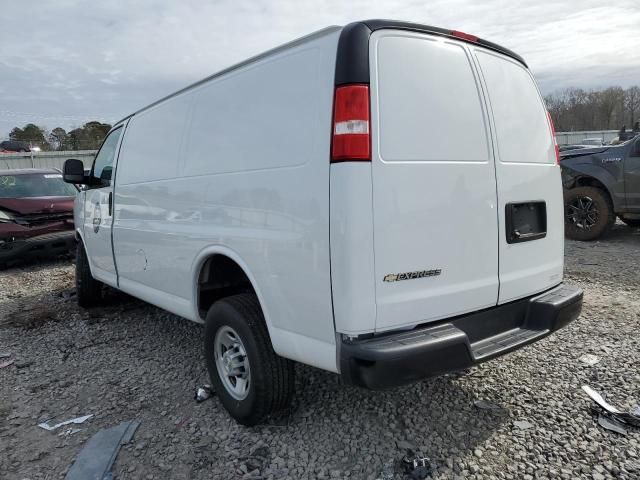 2021 Chevrolet Express G2500