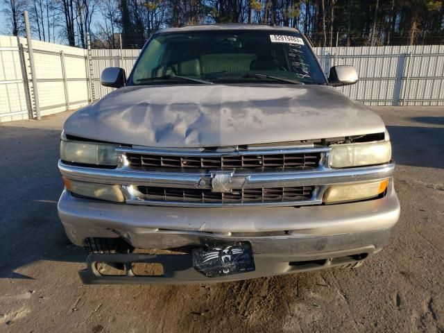 2004 Chevrolet Suburban C1500