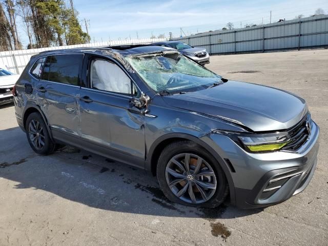 2023 Volkswagen Tiguan SE