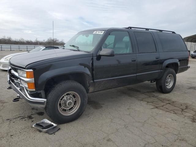 1999 Chevrolet Suburban K2500