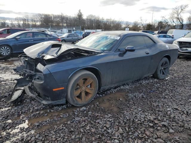 2017 Dodge Challenger SXT