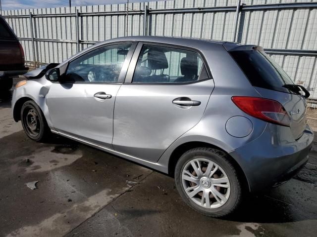 2014 Mazda 2 Sport