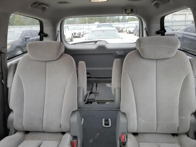 2008 KIA Sedona EX