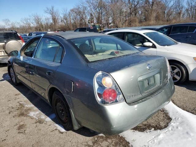 2003 Nissan Altima Base