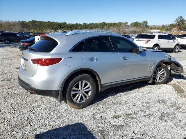 2011 Infiniti FX35