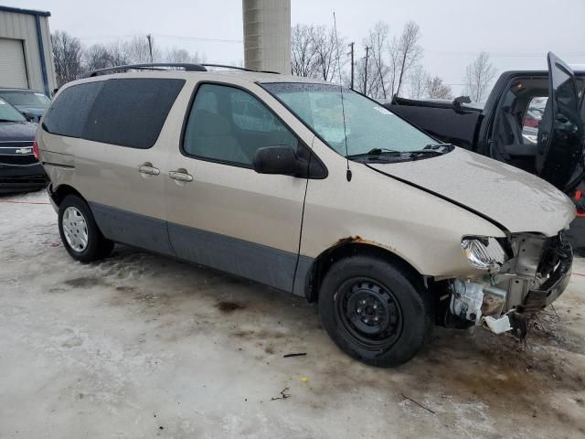 2002 Toyota Sienna LE