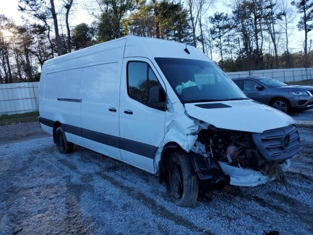 2021 Mercedes-Benz Sprinter 2500