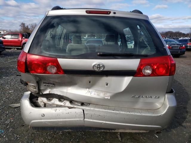 2006 Toyota Sienna CE