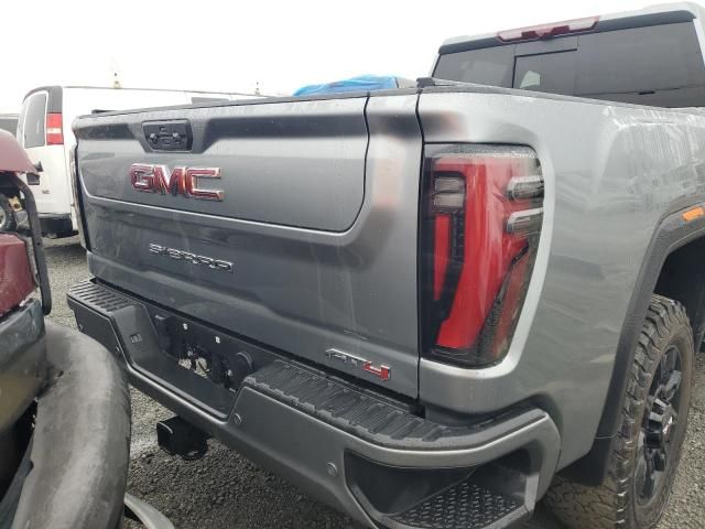 2024 GMC Sierra K2500 AT4