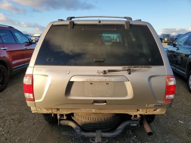 2001 Nissan Pathfinder LE