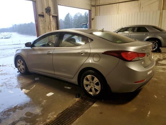 2016 Hyundai Elantra SE