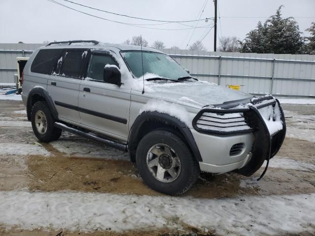 2003 Mitsubishi Montero Sport ES